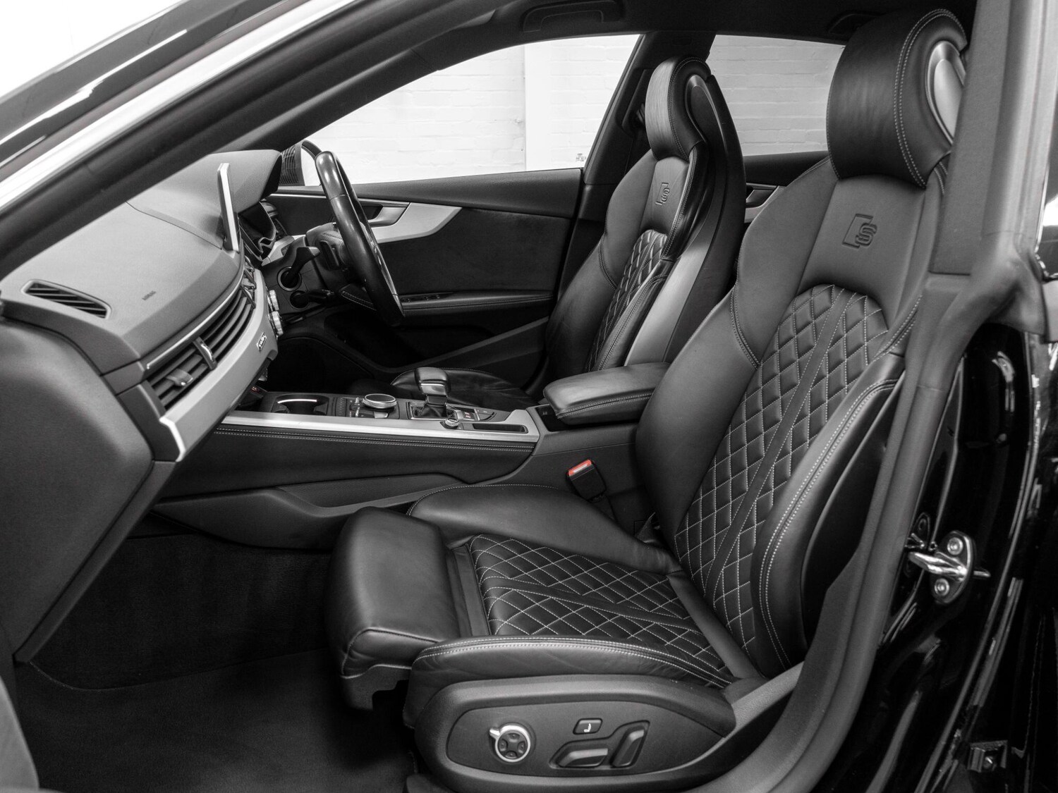 Used Audi A5 2017 for sale - 77783676: Photo 23