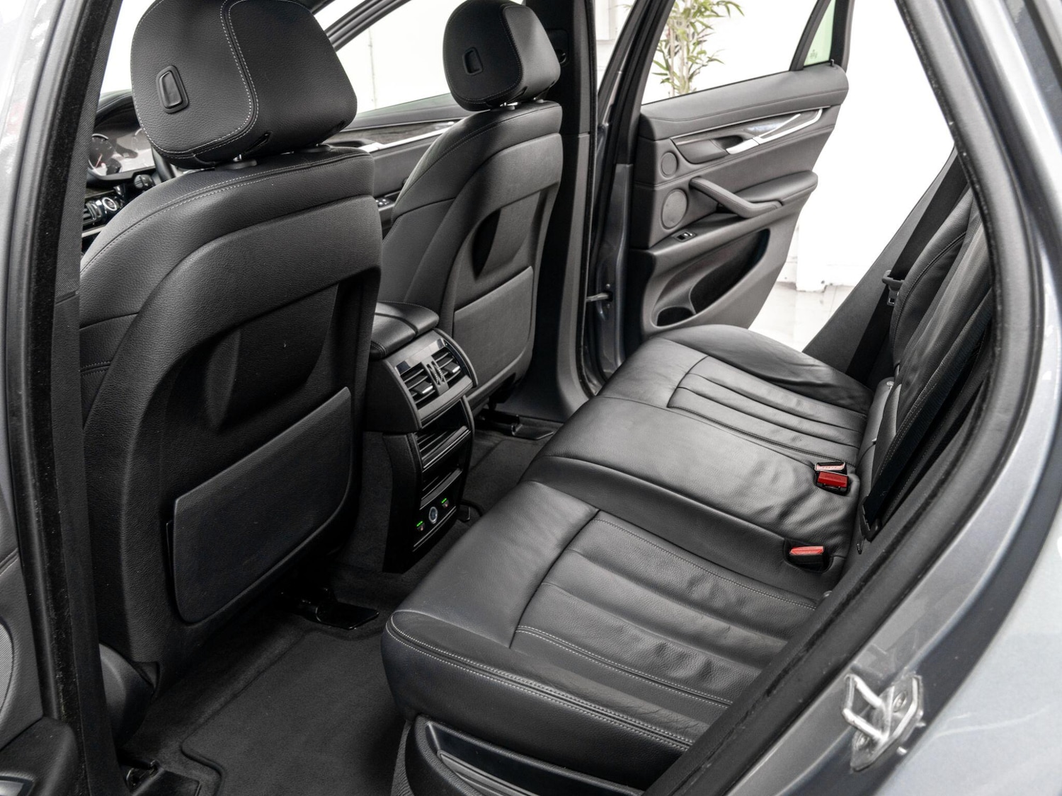 Used BMW X6 2017 for sale - 76370511: Photo 24