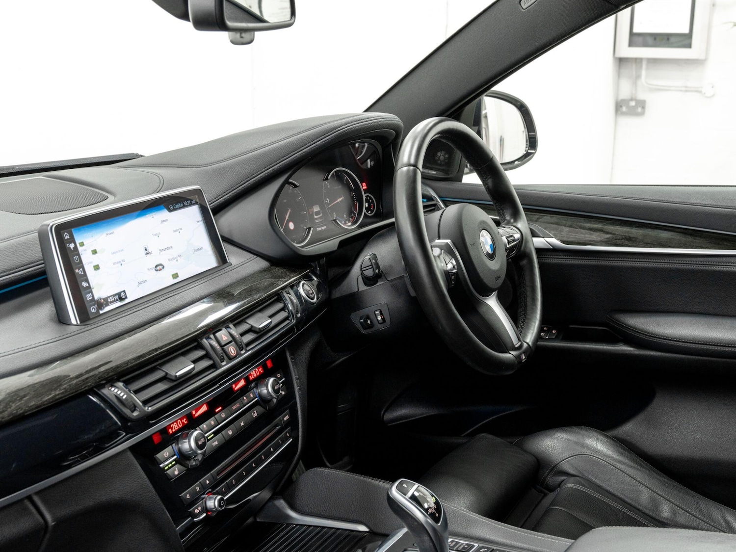 Used BMW X6 2017 for sale - 76370511: Photo 41