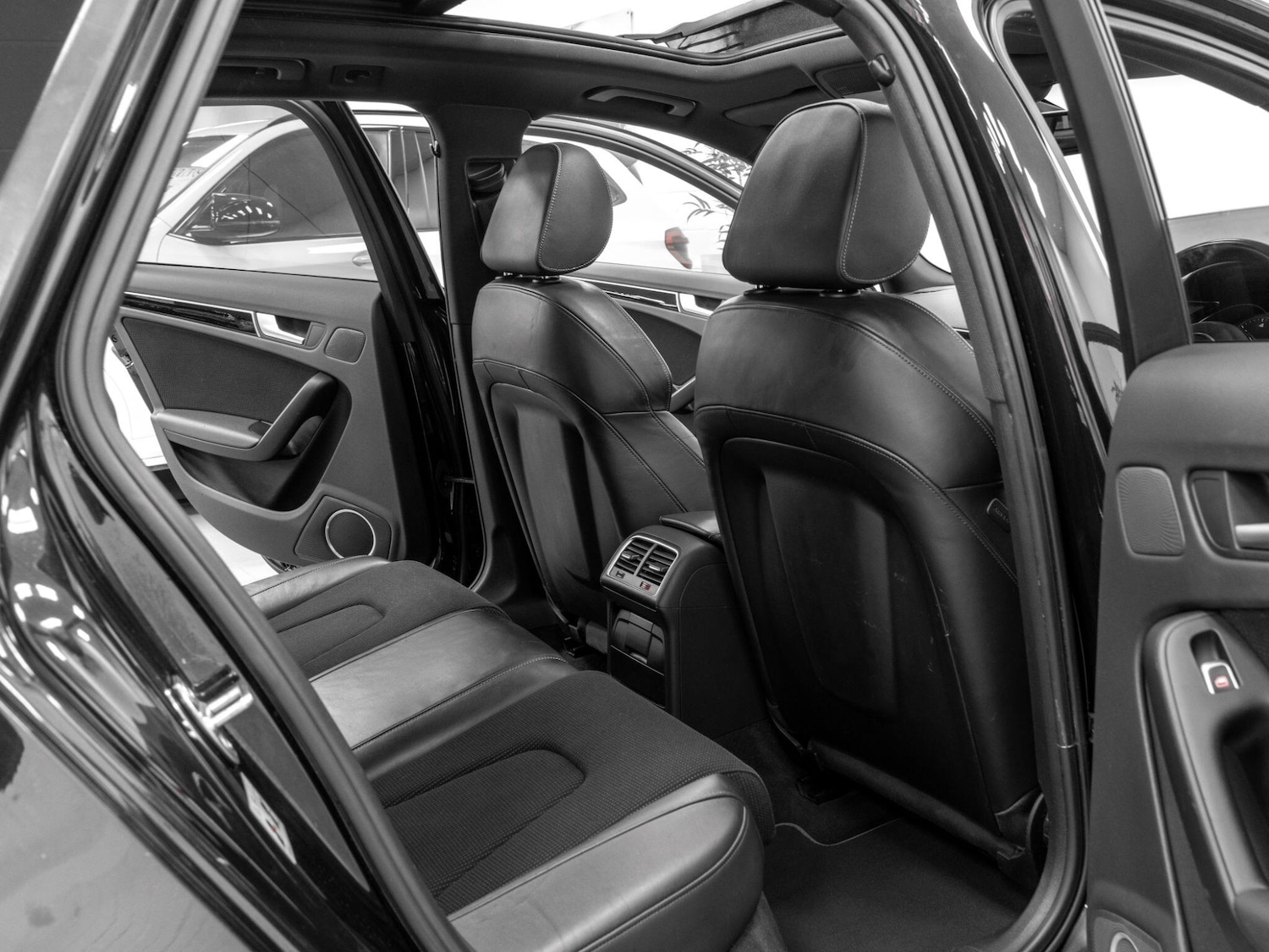 Used Audi A4 Avant for sale - 77306033: Photo 24