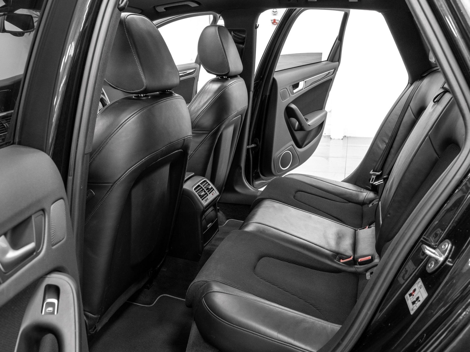 Used Audi A4 Avant for sale - 77306033: Photo 25