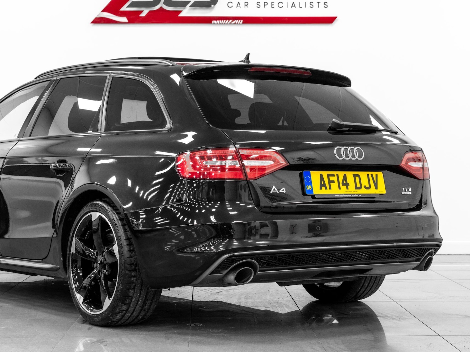 Used Audi A4 Avant for sale - 77306033: Photo 32