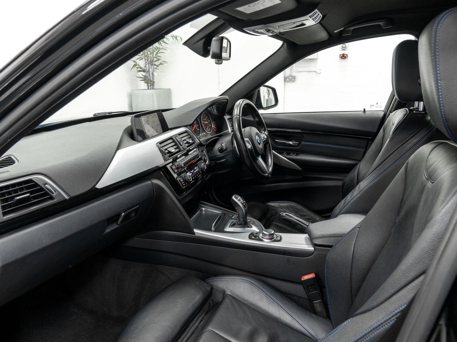 Used BMW 3 Series 2017 for sale - 77396691: Photo 18