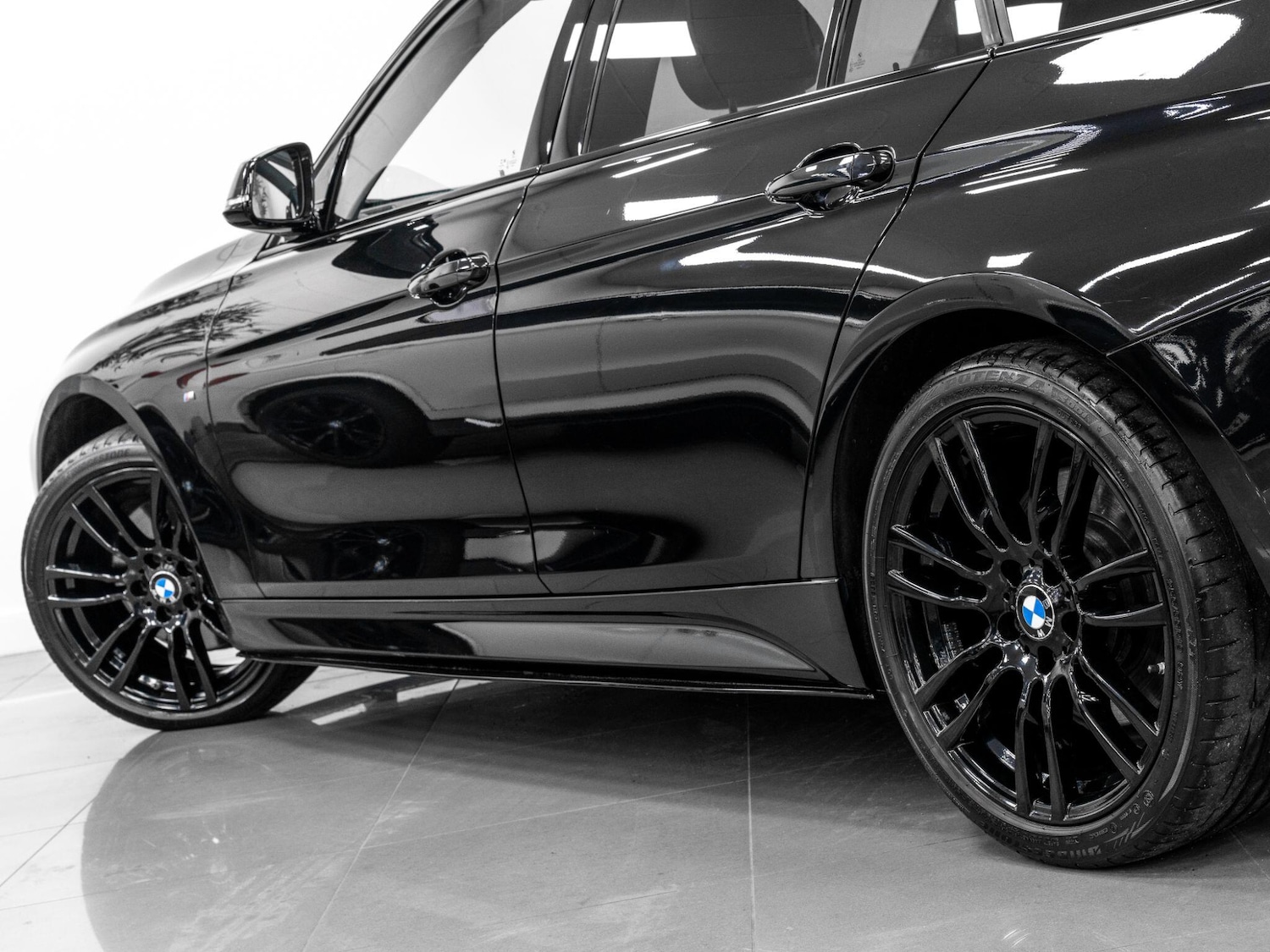 Used BMW 3 Series 2017 for sale - 77396691: Photo 34