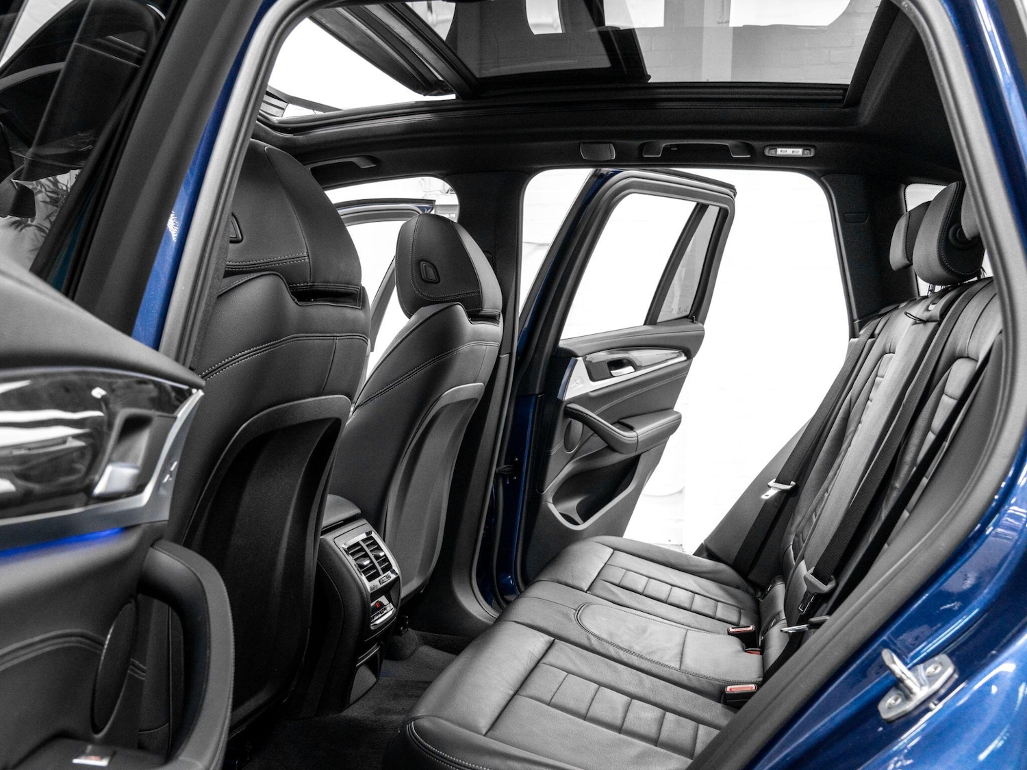 Used BMW X3 2018 for sale - 77898426: Photo 24