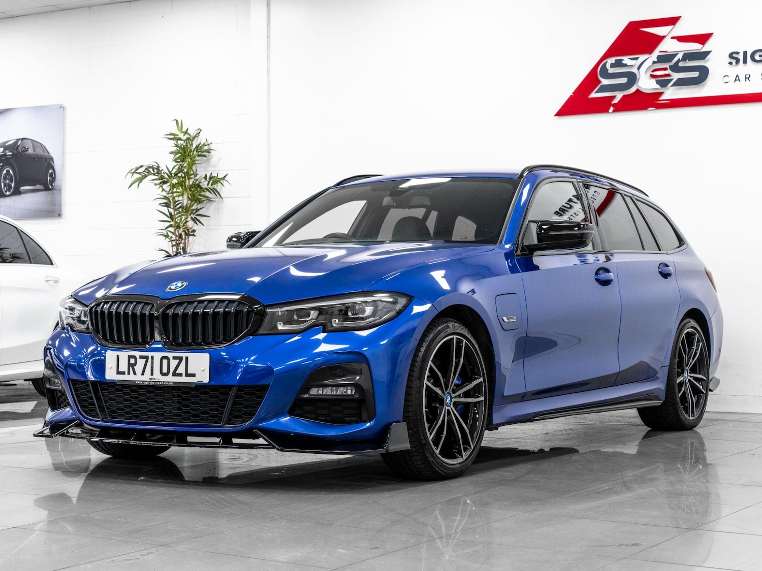 Used BMW 3 Series for sale - 76886811: Photo 2