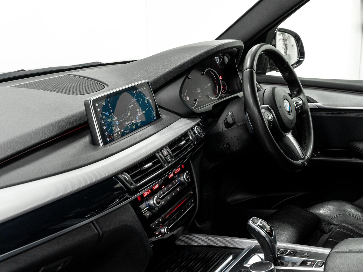 Used BMW X5 2017 for sale - 77143316: Photo 38