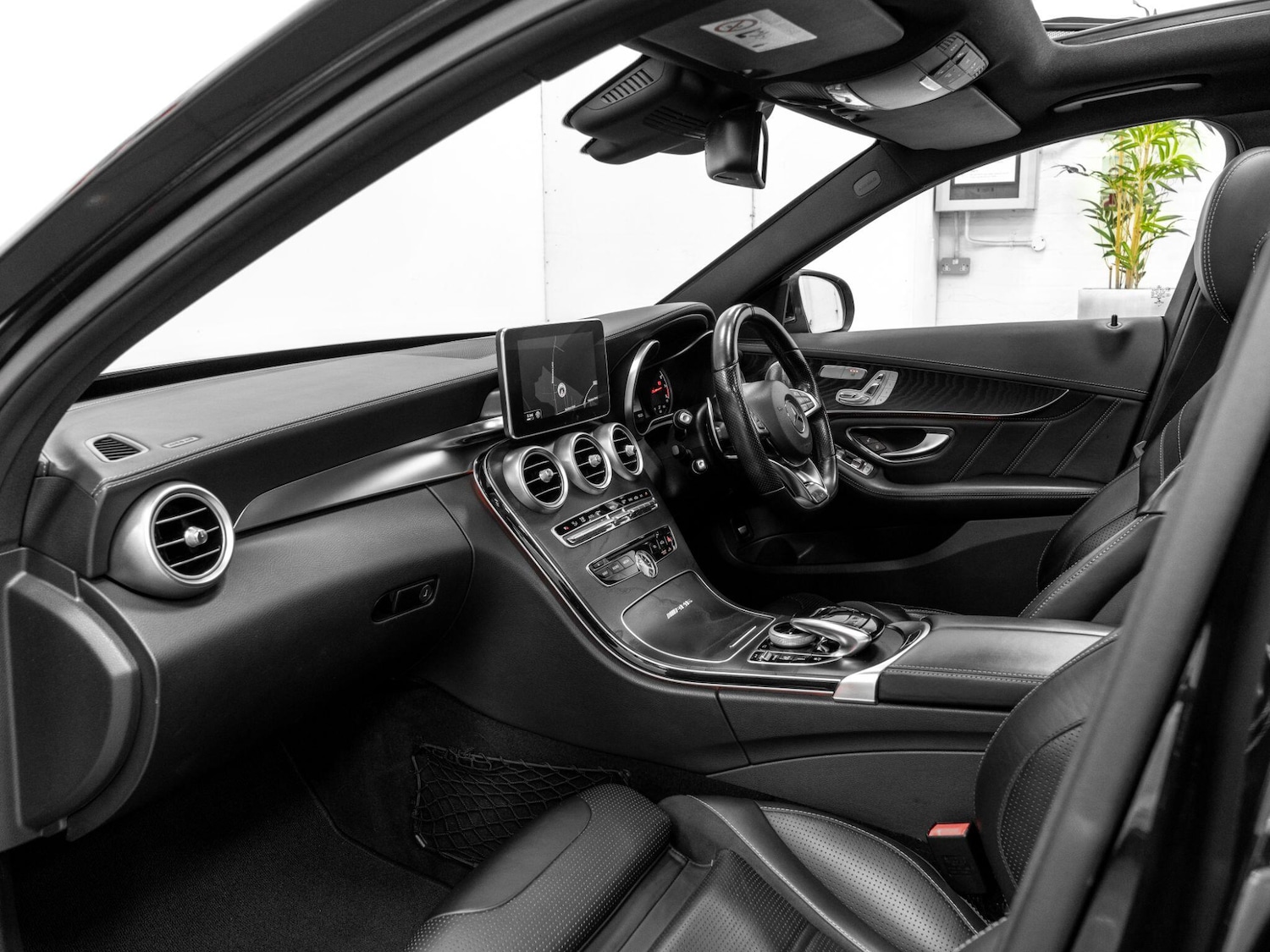 Used Mercedes-Benz C Class 2015 for sale - 76850419: Photo 20