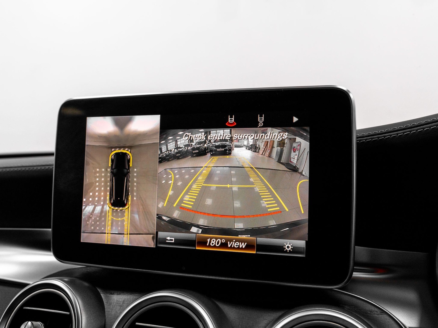 Used Mercedes-Benz C Class 2015 for sale - 76850419: Photo 61