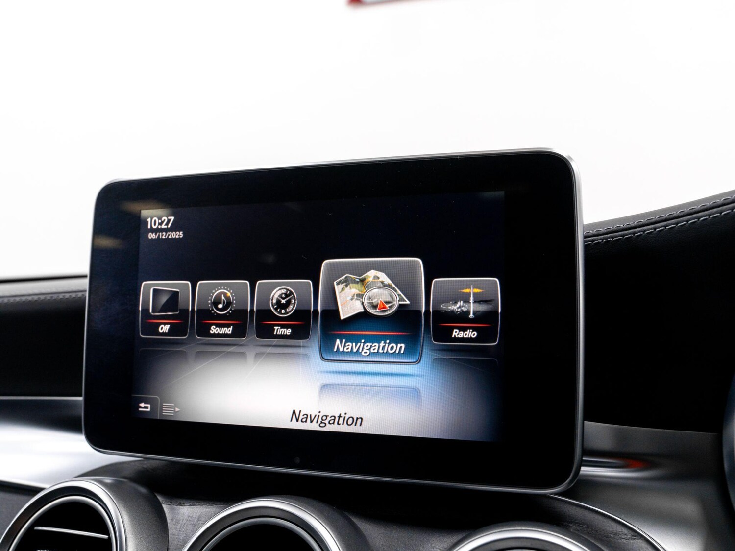 Used Mercedes-Benz C Class 2015 for sale - 76850419: Photo 65