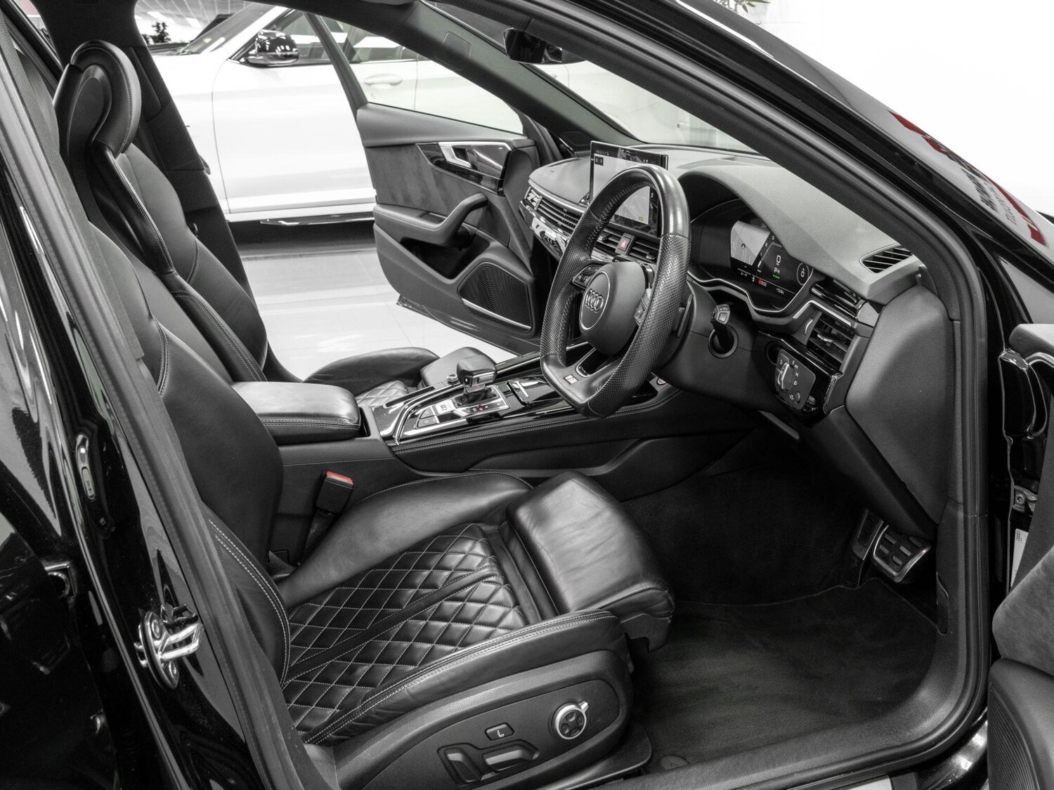 Used Audi S4 Avant for sale - 78086802: Photo 16