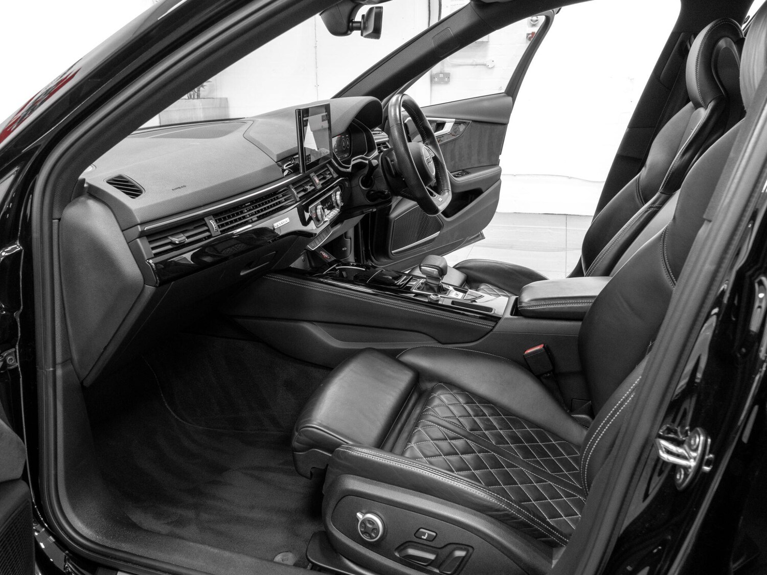 Used Audi S4 Avant for sale - 78086802: Photo 17