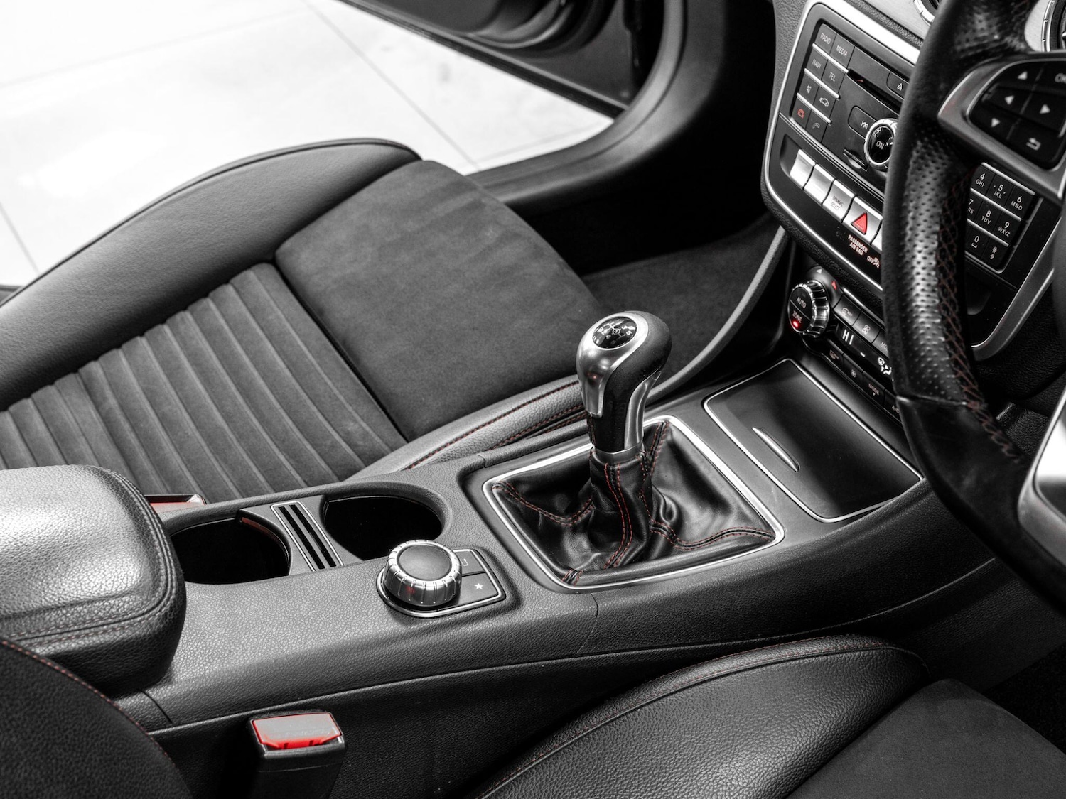 Used Mercedes-Benz CLA 2018 for sale - 77266901: Photo 39