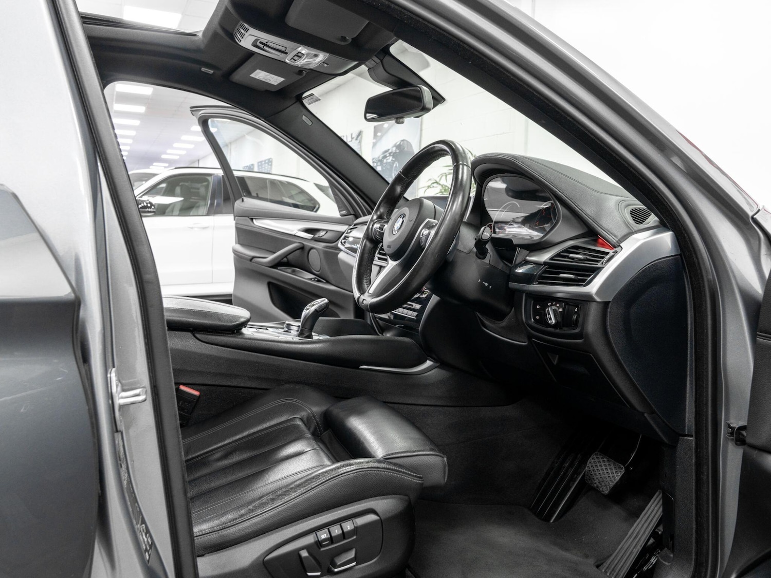 Used BMW X6 2018 for sale - 77143974: Photo 17