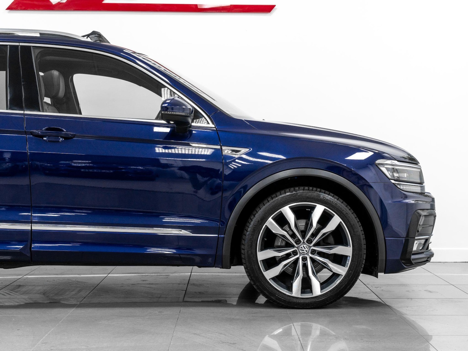 Used Volkswagen Tiguan 2018 for sale - 77237872: Photo 14