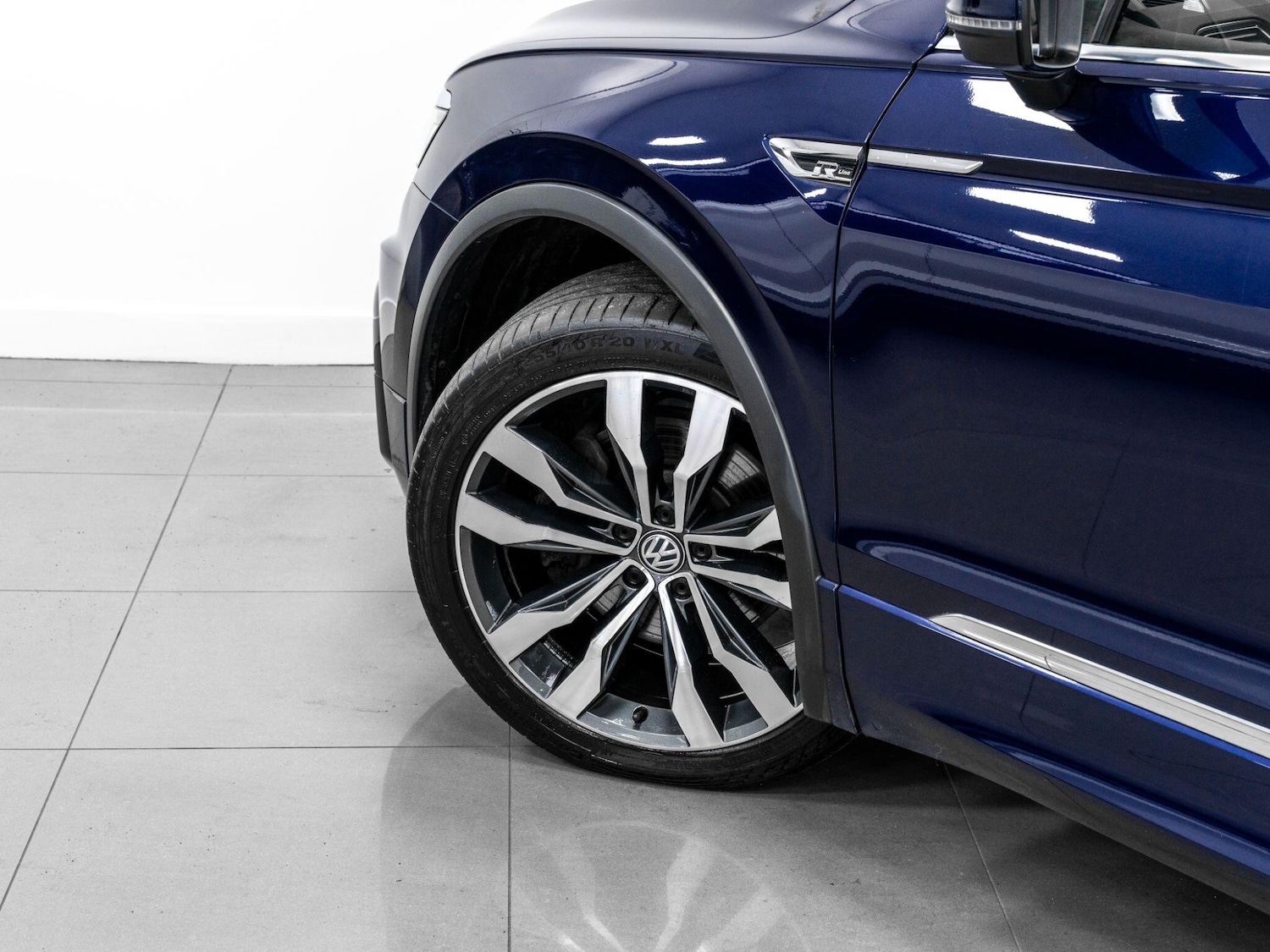 Used Volkswagen Tiguan 2018 for sale - 77237872: Photo 36