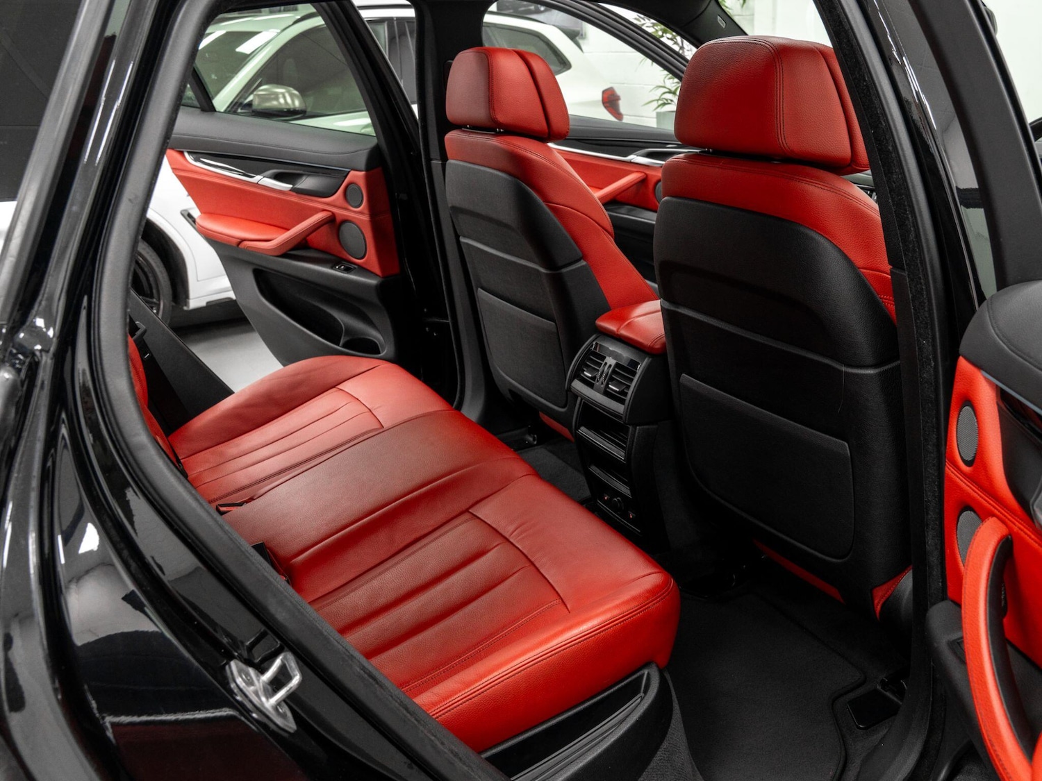 Used BMW X6 2018 for sale - 76994188: Photo 27