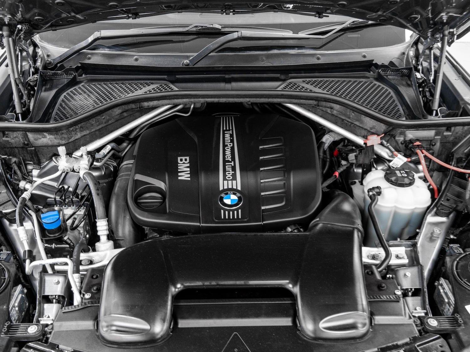 Used BMW X5 2017 for sale - 76989604: Photo 29