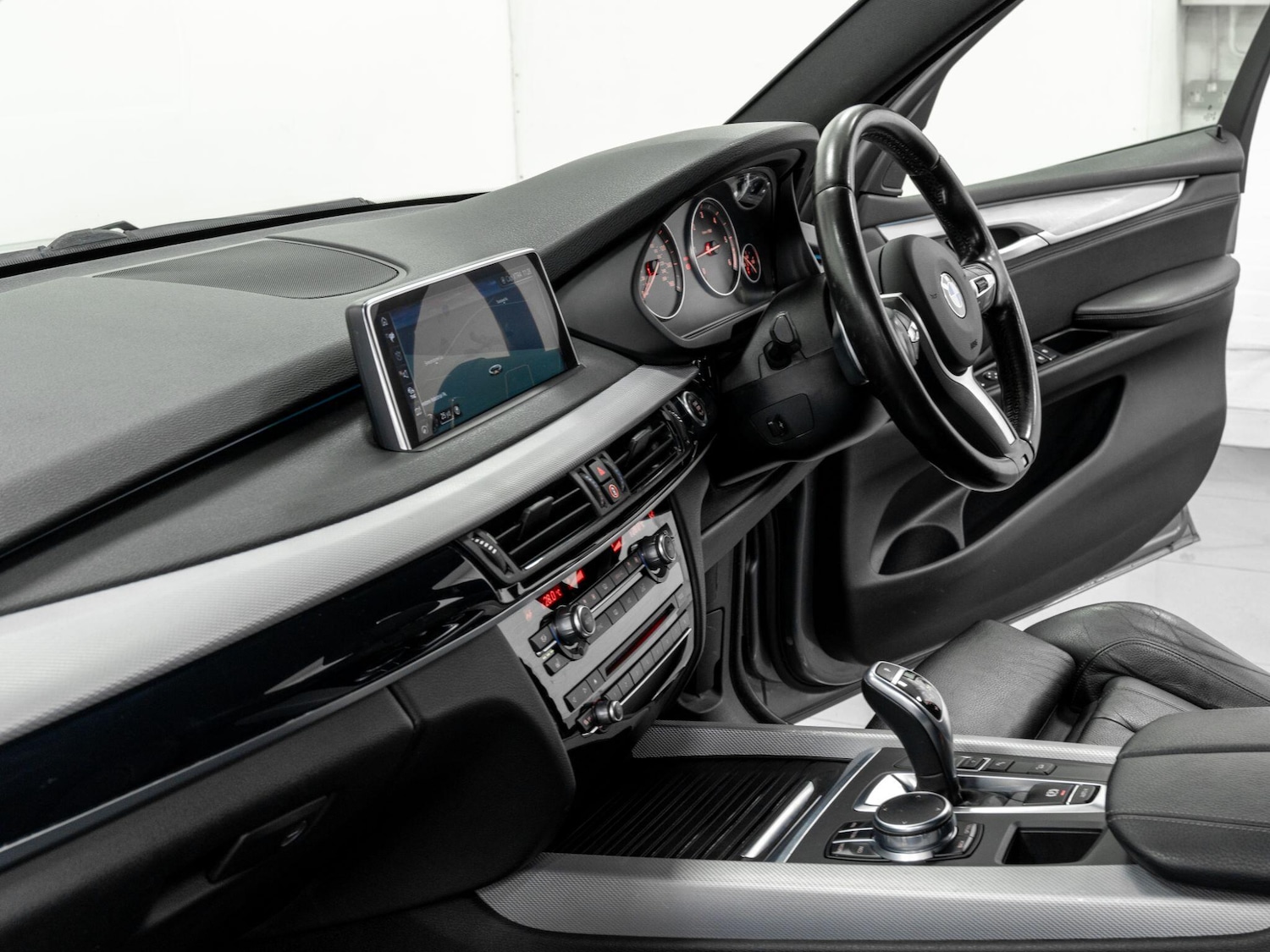 Used BMW X5 2017 for sale - 76989604: Photo 40