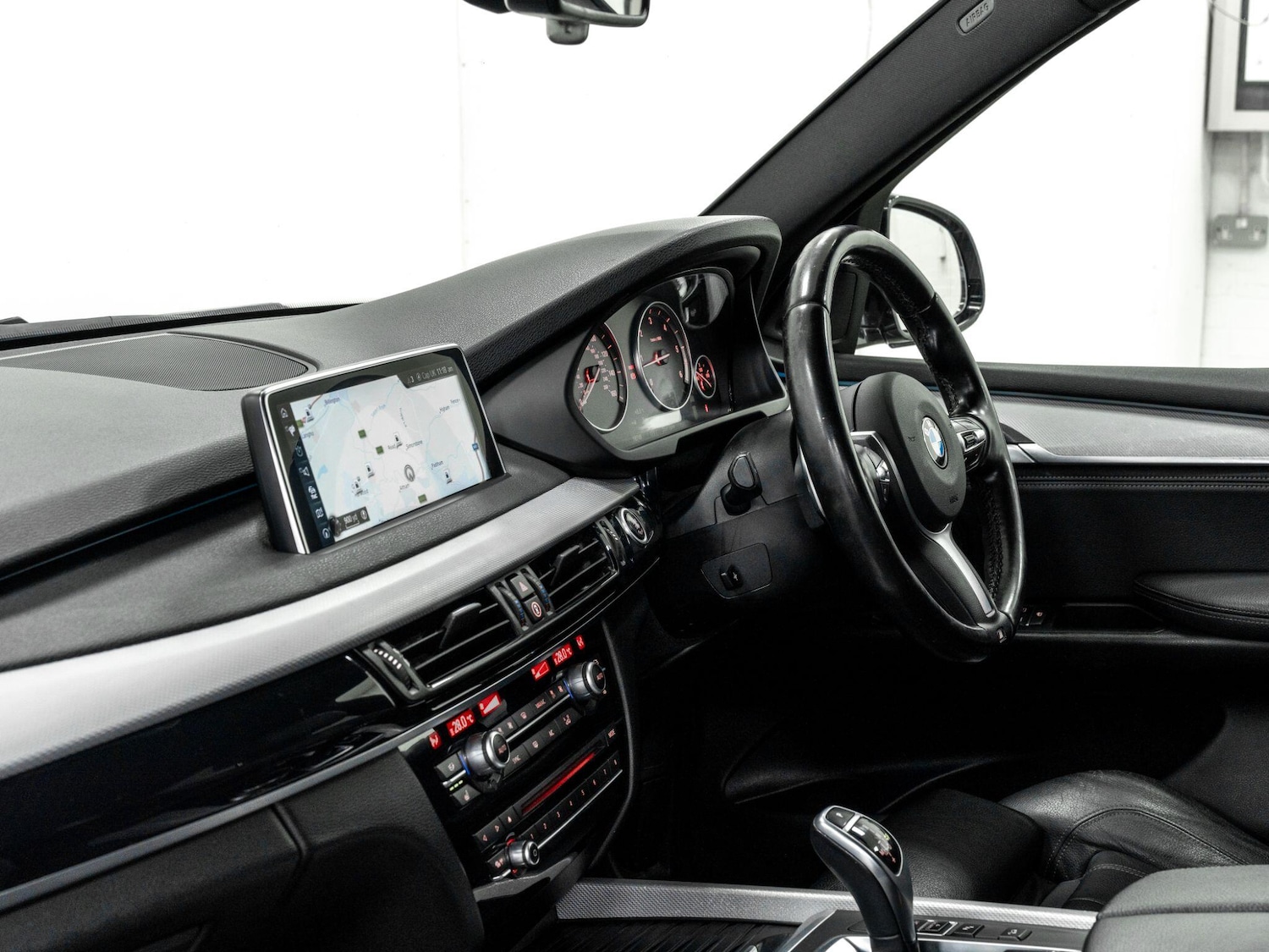 Used BMW X5 2017 for sale - 76823693: Photo 40