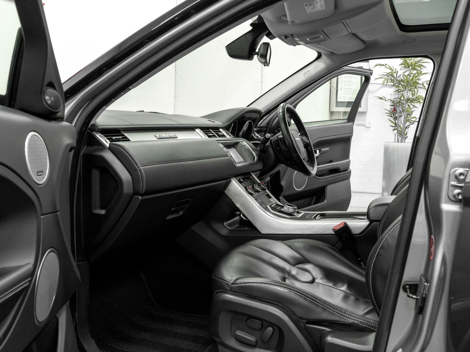 Used Land Rover Range Rover Evoque 2014 for sale - 76521743: Photo 17