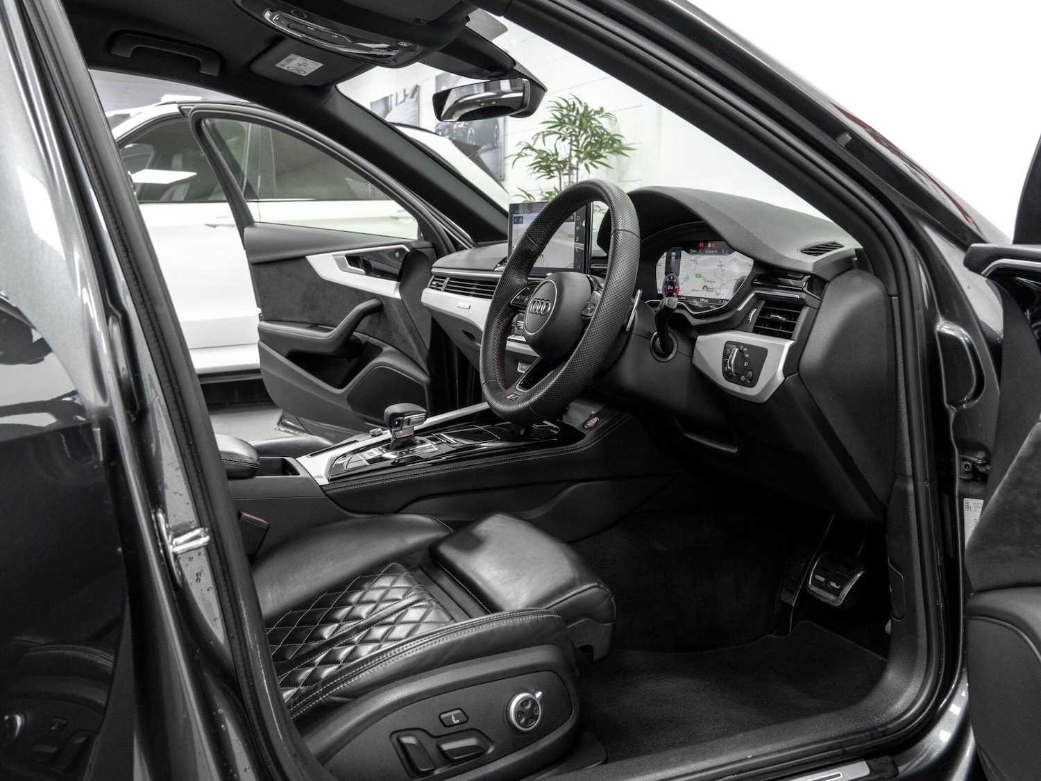 Used Audi A4 2020 for sale - 77163138: Photo 18