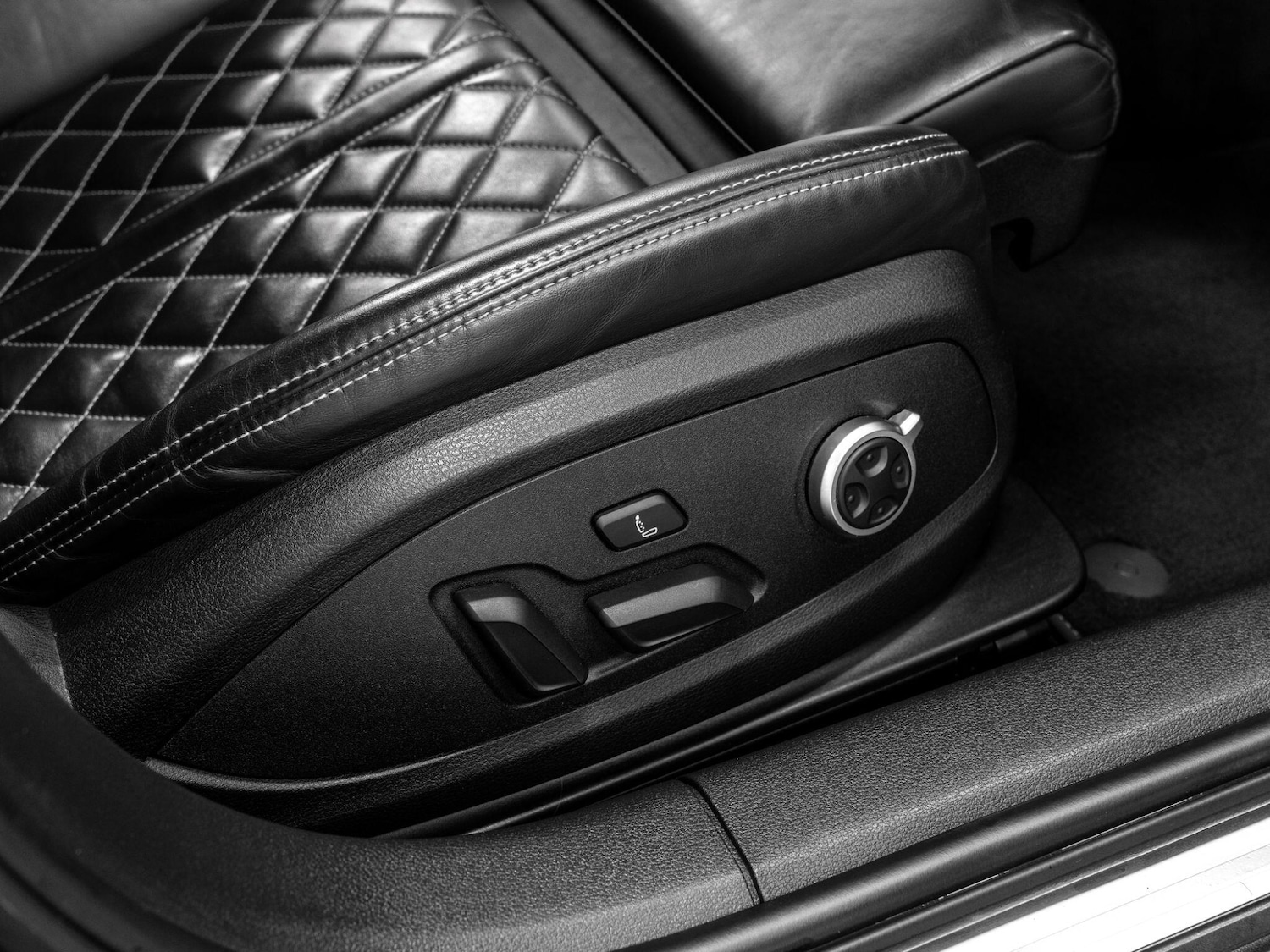 Used Audi A4 2020 for sale - 77163138: Photo 30