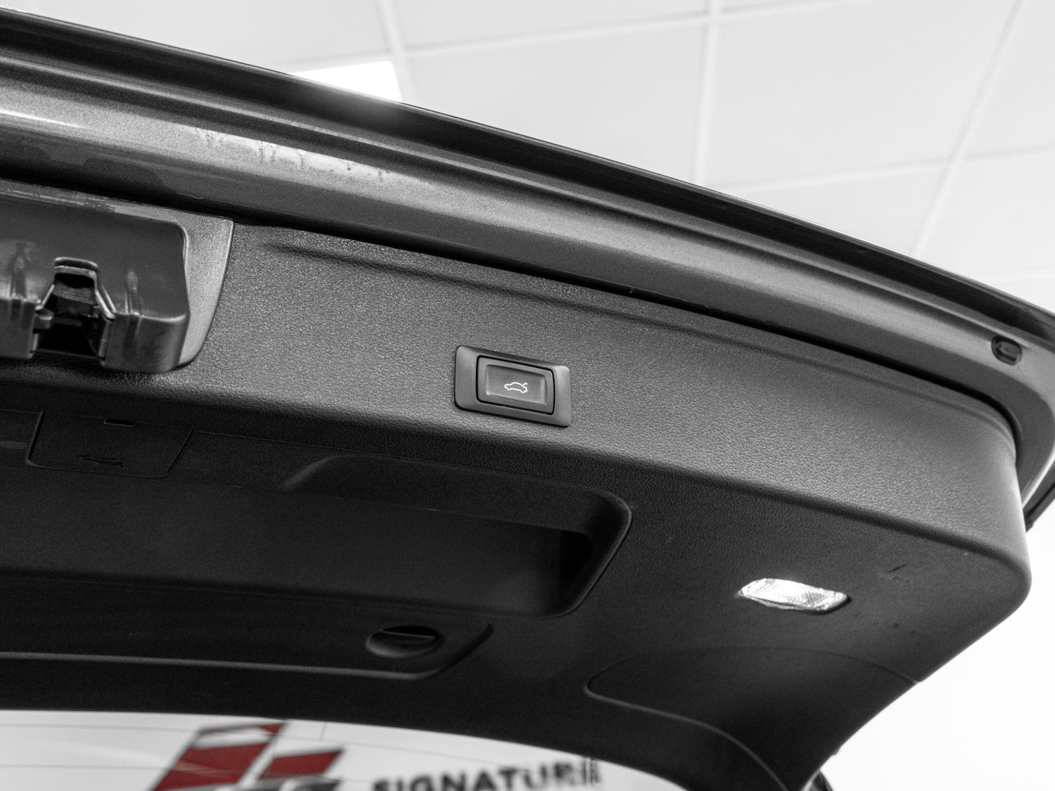 Used Audi A4 2020 for sale - 77163138: Photo 32