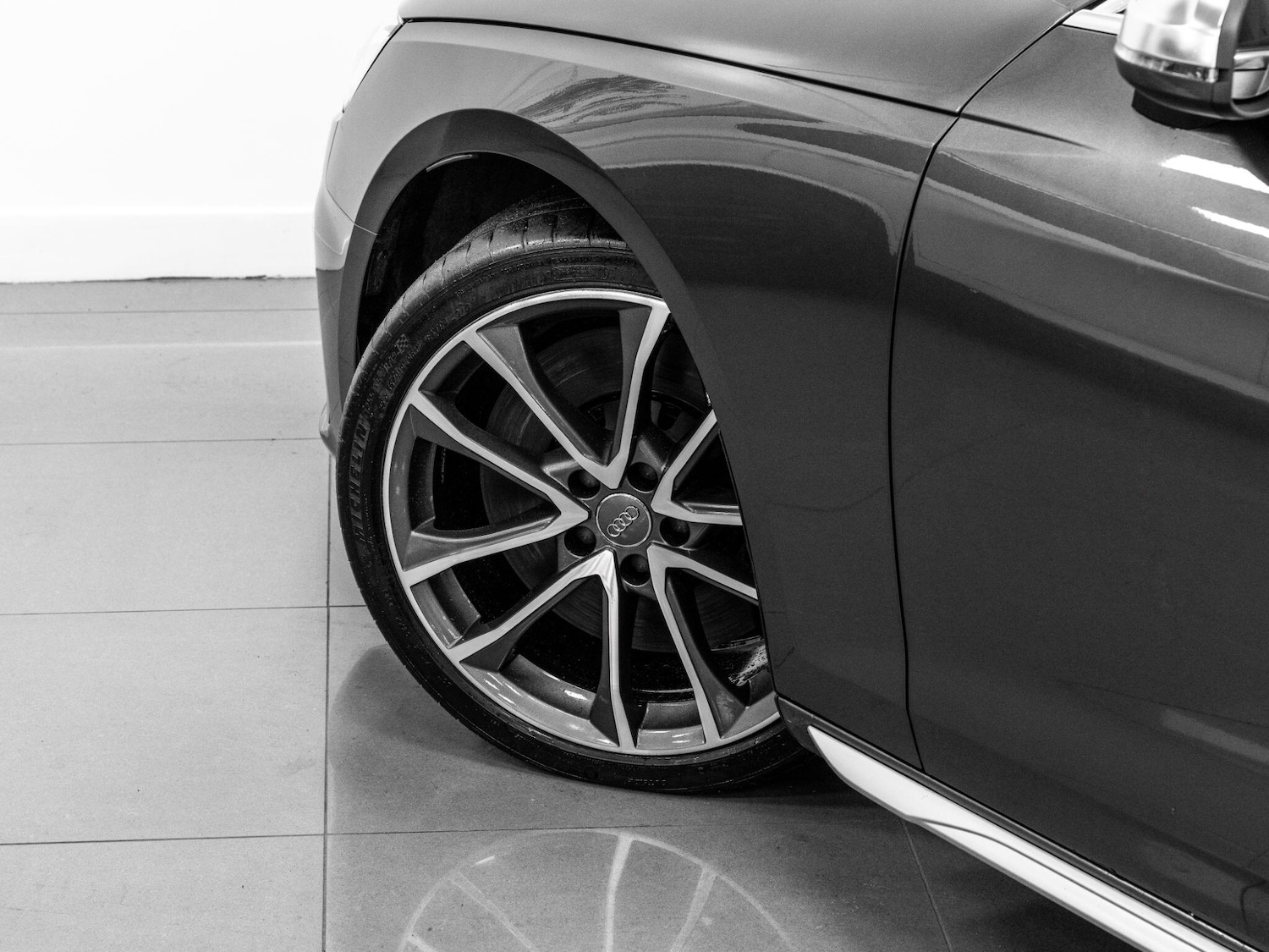 Used Audi A4 2020 for sale - 77163138: Photo 39