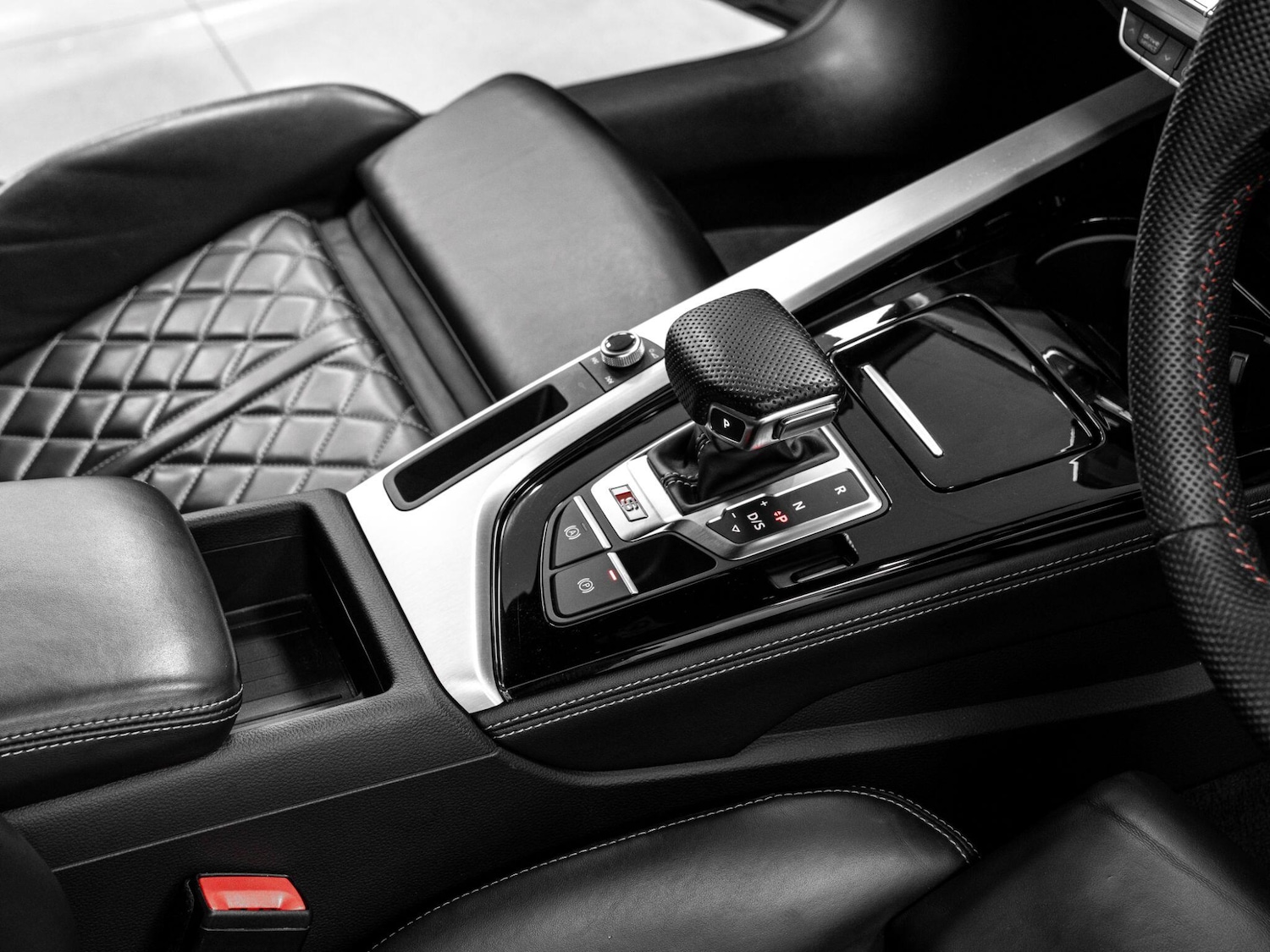 Used Audi A4 2020 for sale - 77163138: Photo 46