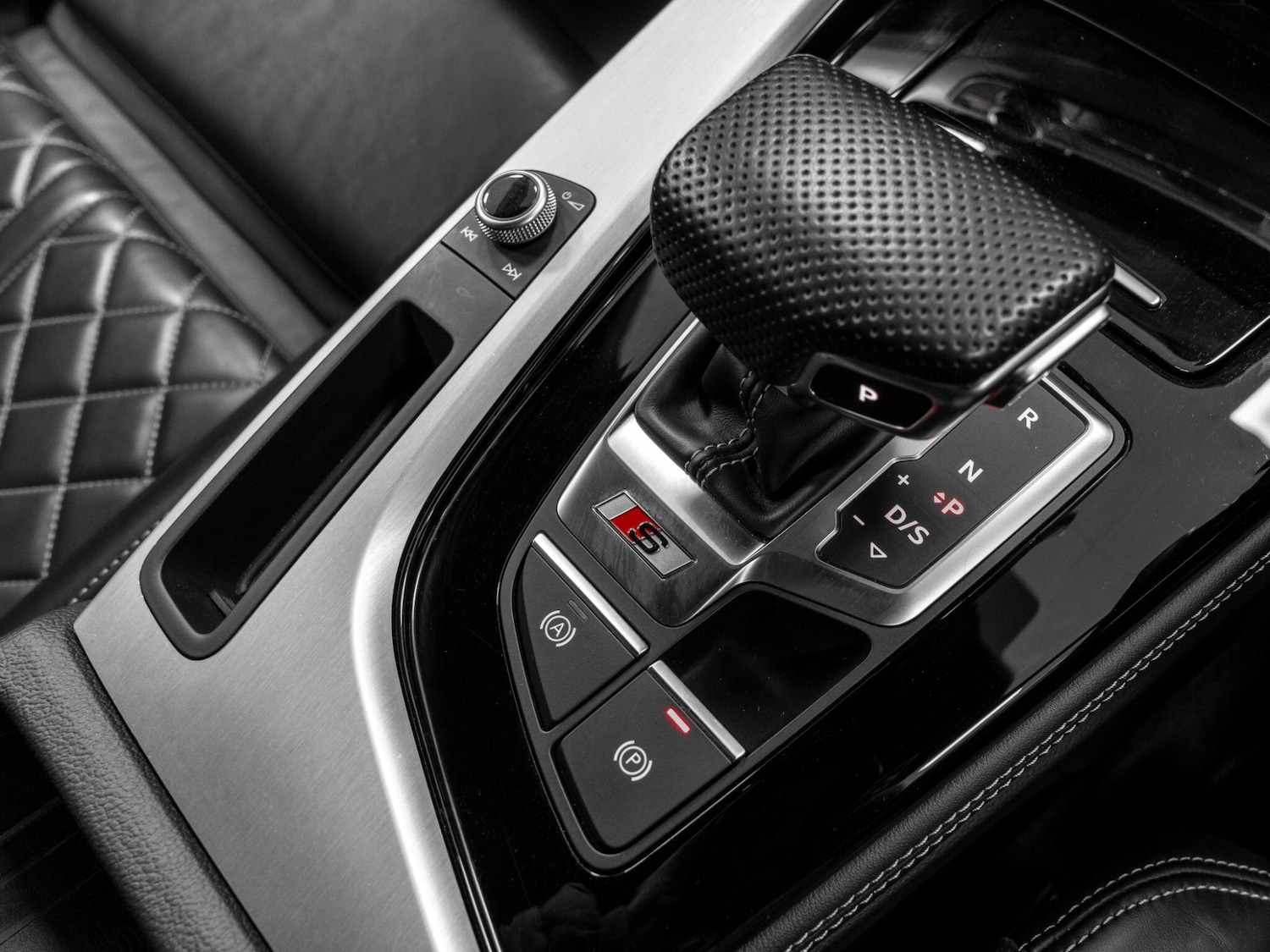 Used Audi A4 2020 for sale - 77163138: Photo 49