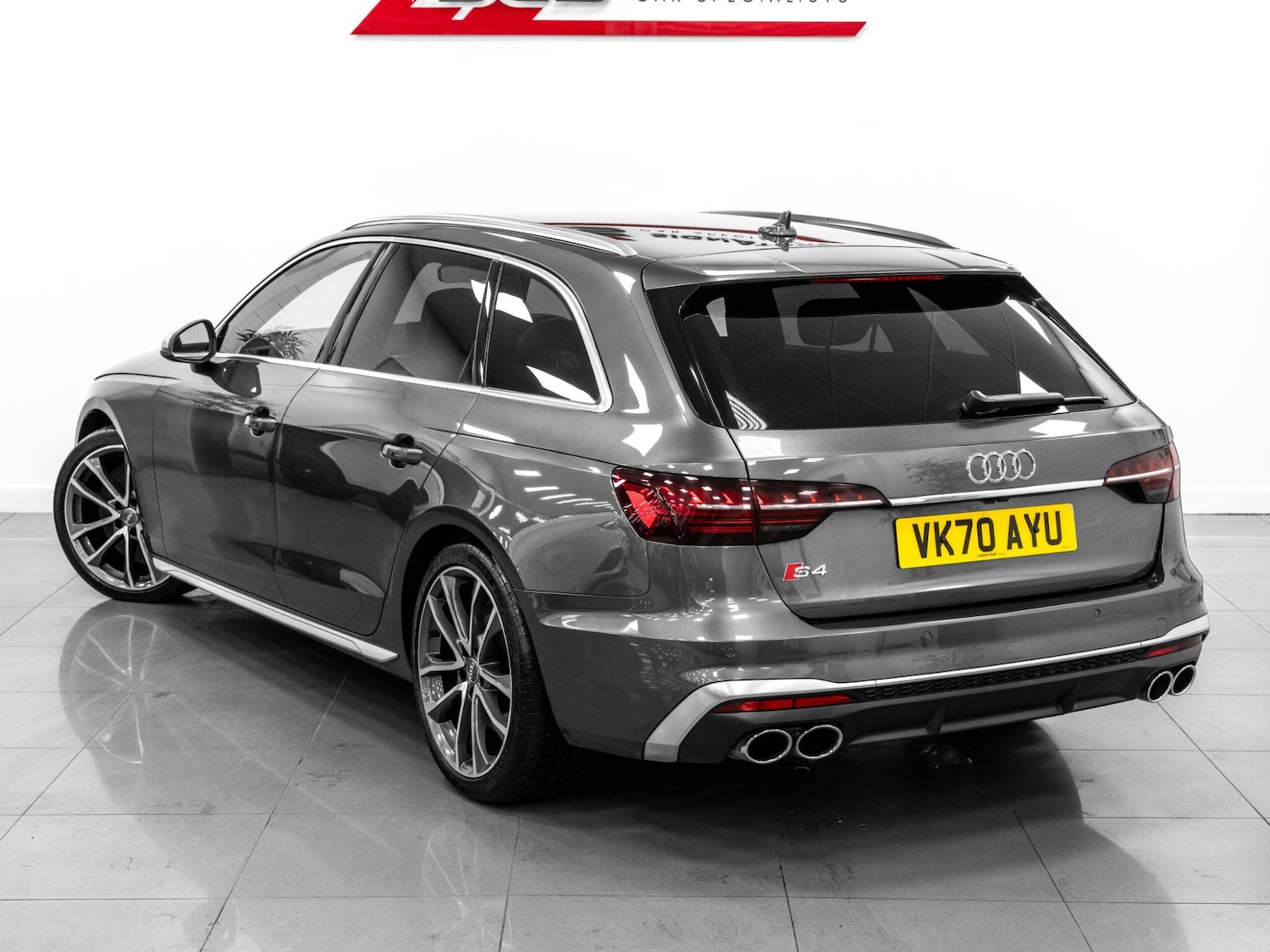 Used Audi A4 2020 for sale - 77163138: Photo 9