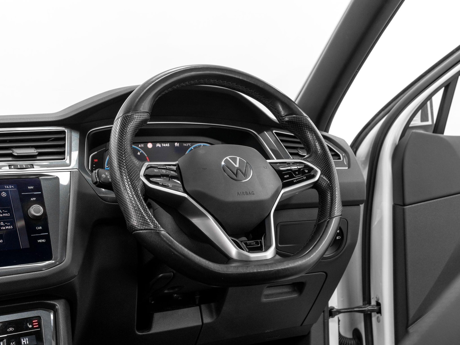 Used Volkswagen Tiguan 2020 for sale - 76398266: Photo 23