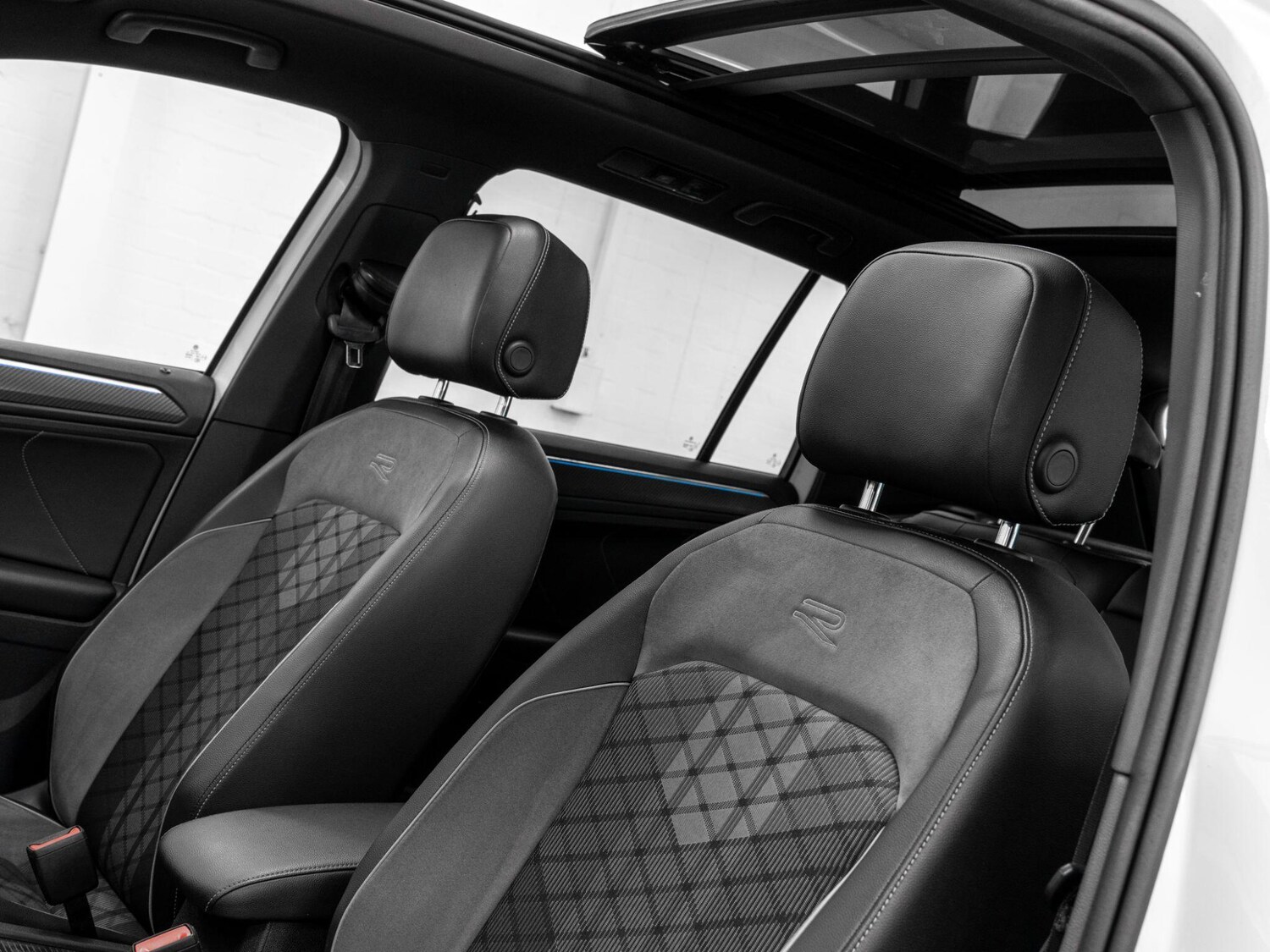 Used Volkswagen Tiguan 2020 for sale - 76398266: Photo 25