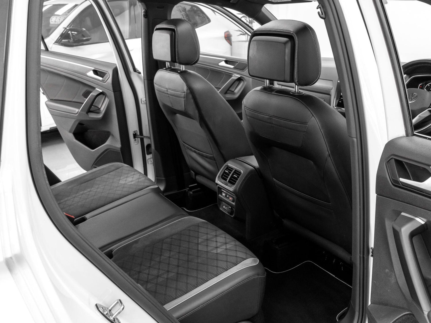 Used Volkswagen Tiguan 2020 for sale - 76398266: Photo 27