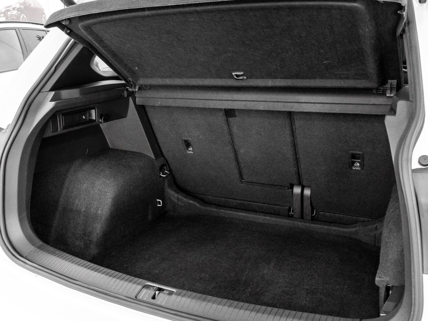 Used Volkswagen Tiguan 2020 for sale - 76398266: Photo 30