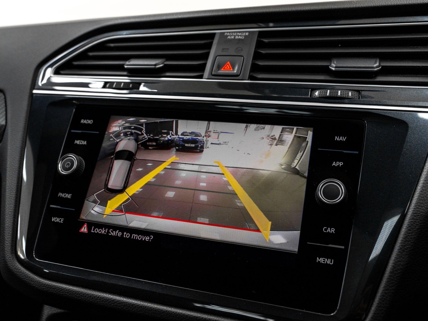 Used Volkswagen Tiguan 2020 for sale - 76398266: Photo 52