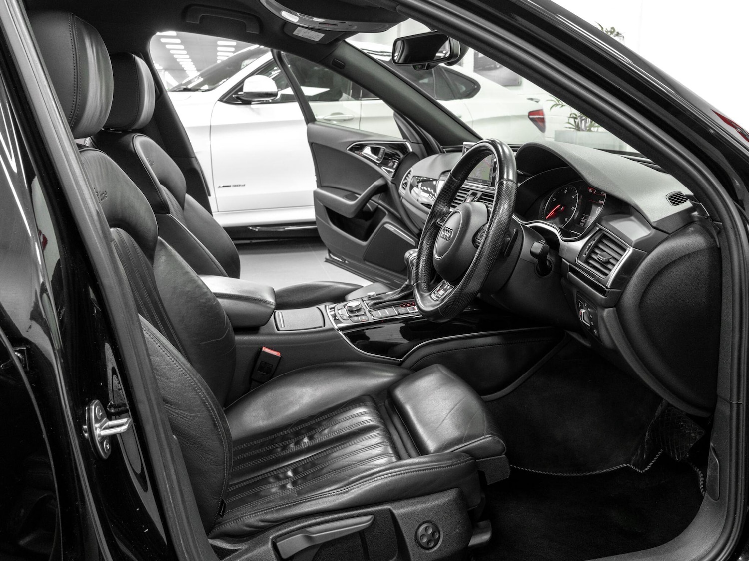 Used Audi A6 2014 for sale - 77633574: Photo 15