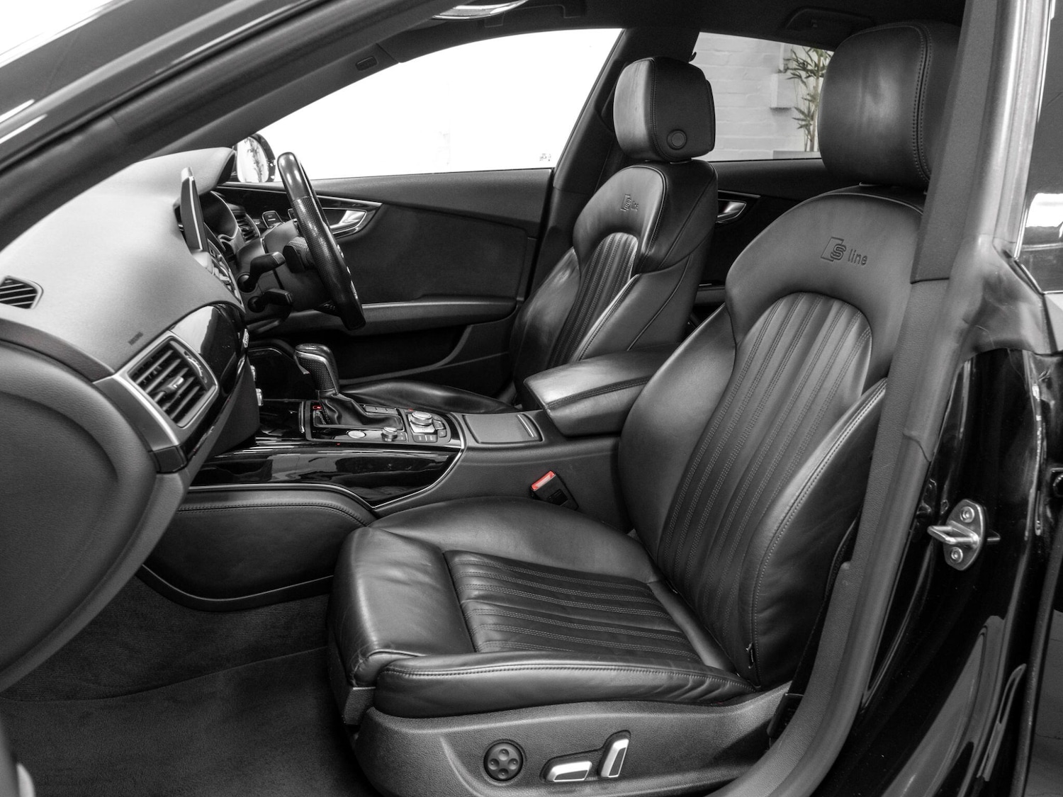 Used Audi A7 2016 for sale - 77853963: Photo 22