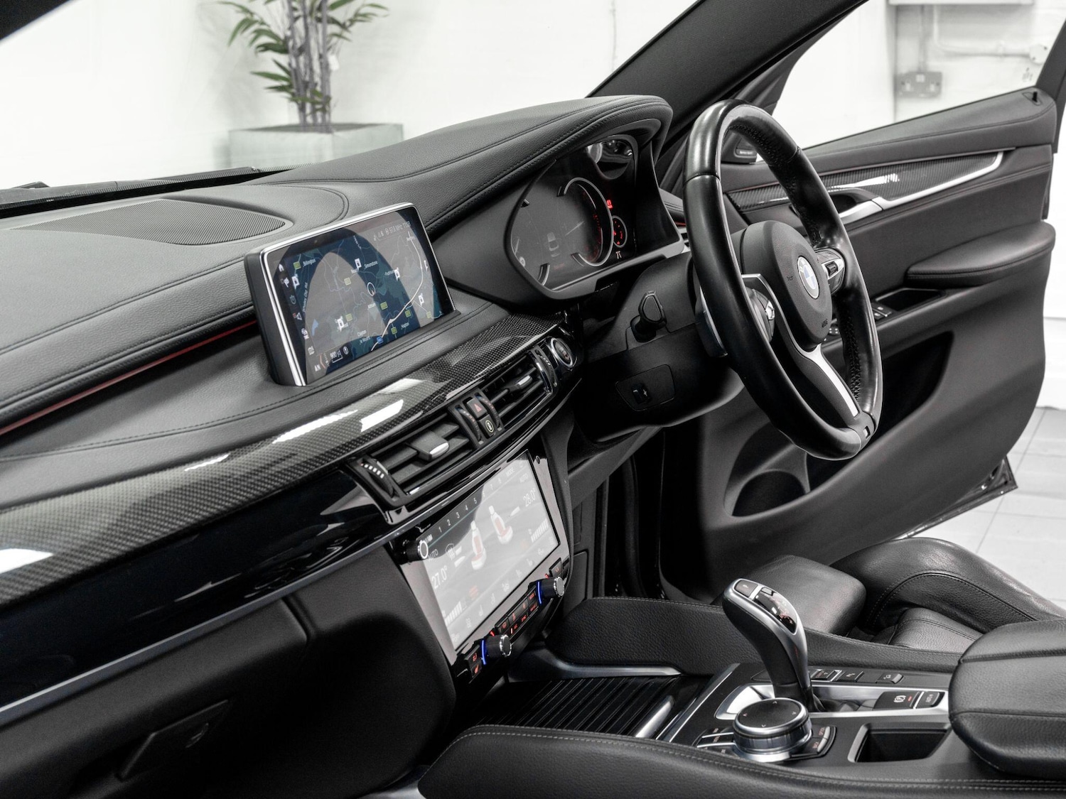 Used BMW X6 2018 for sale - 77358543: Photo 39