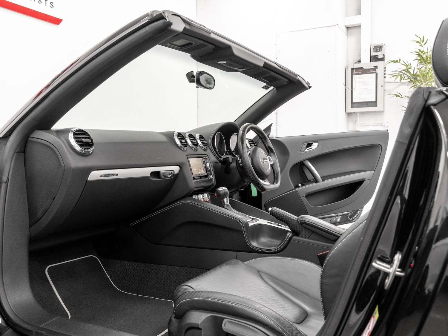 Used Audi TT 2014 for sale - 77387588: Photo 19