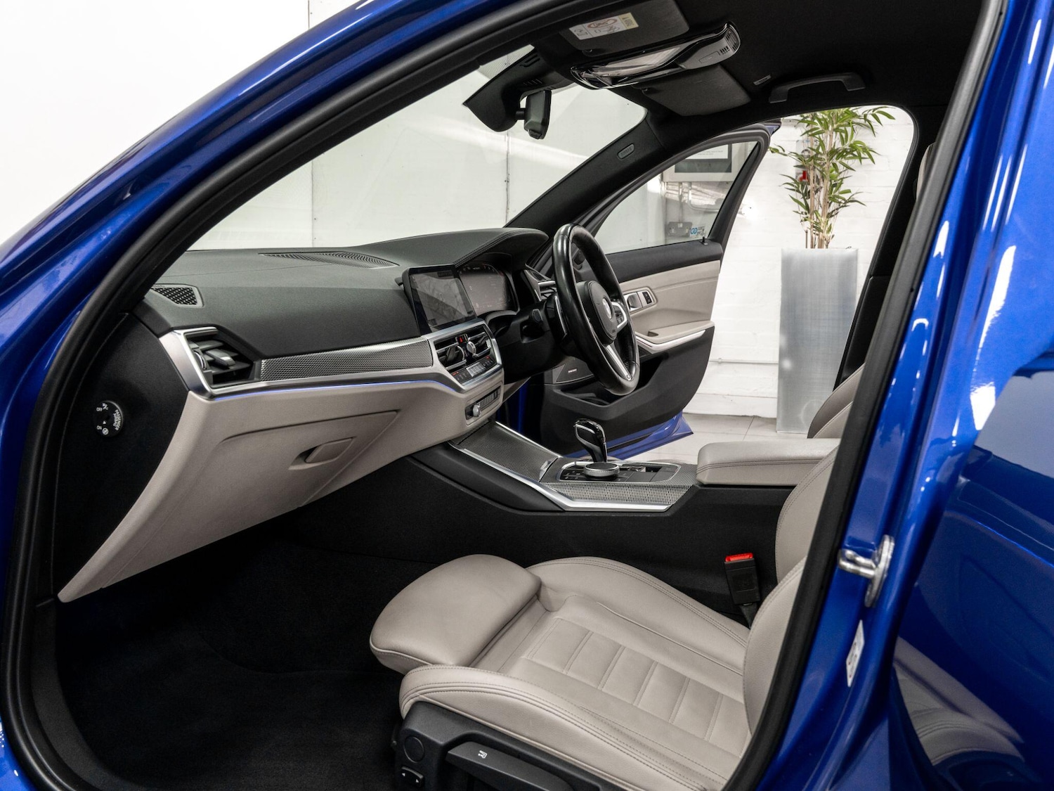 Used BMW 3 Series for sale - 76727959: Photo 17