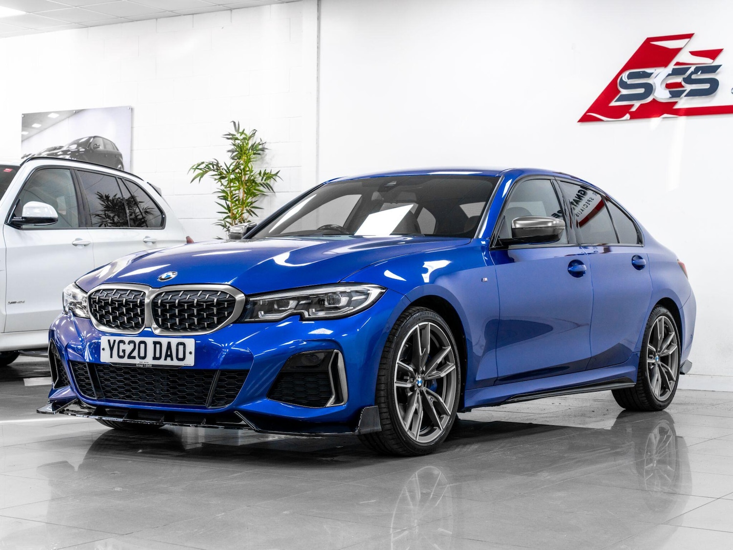 Used BMW 3 Series for sale - 76727959: Photo 2