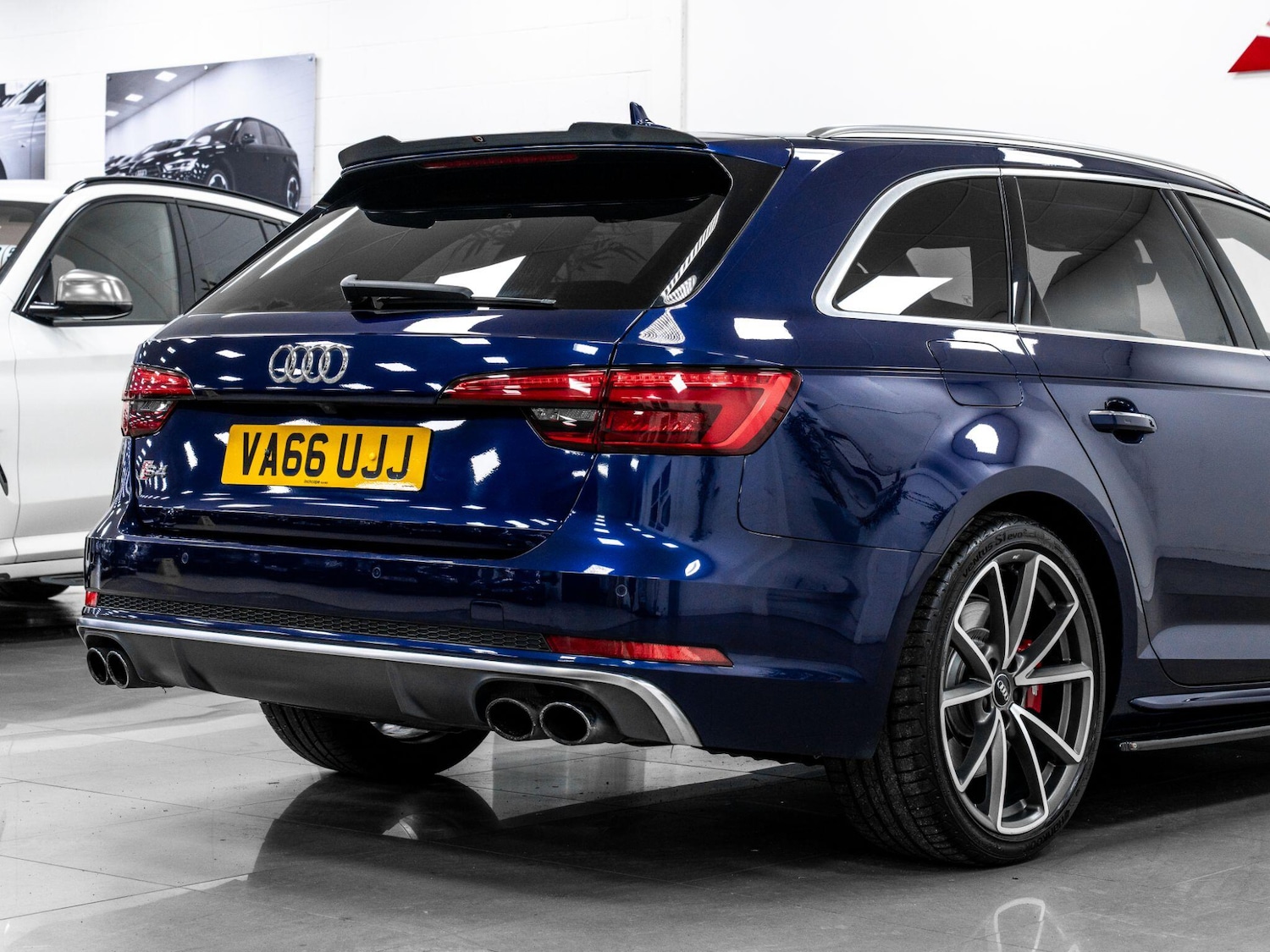 Used Audi A4 2017 for sale - 77052494: Photo 35