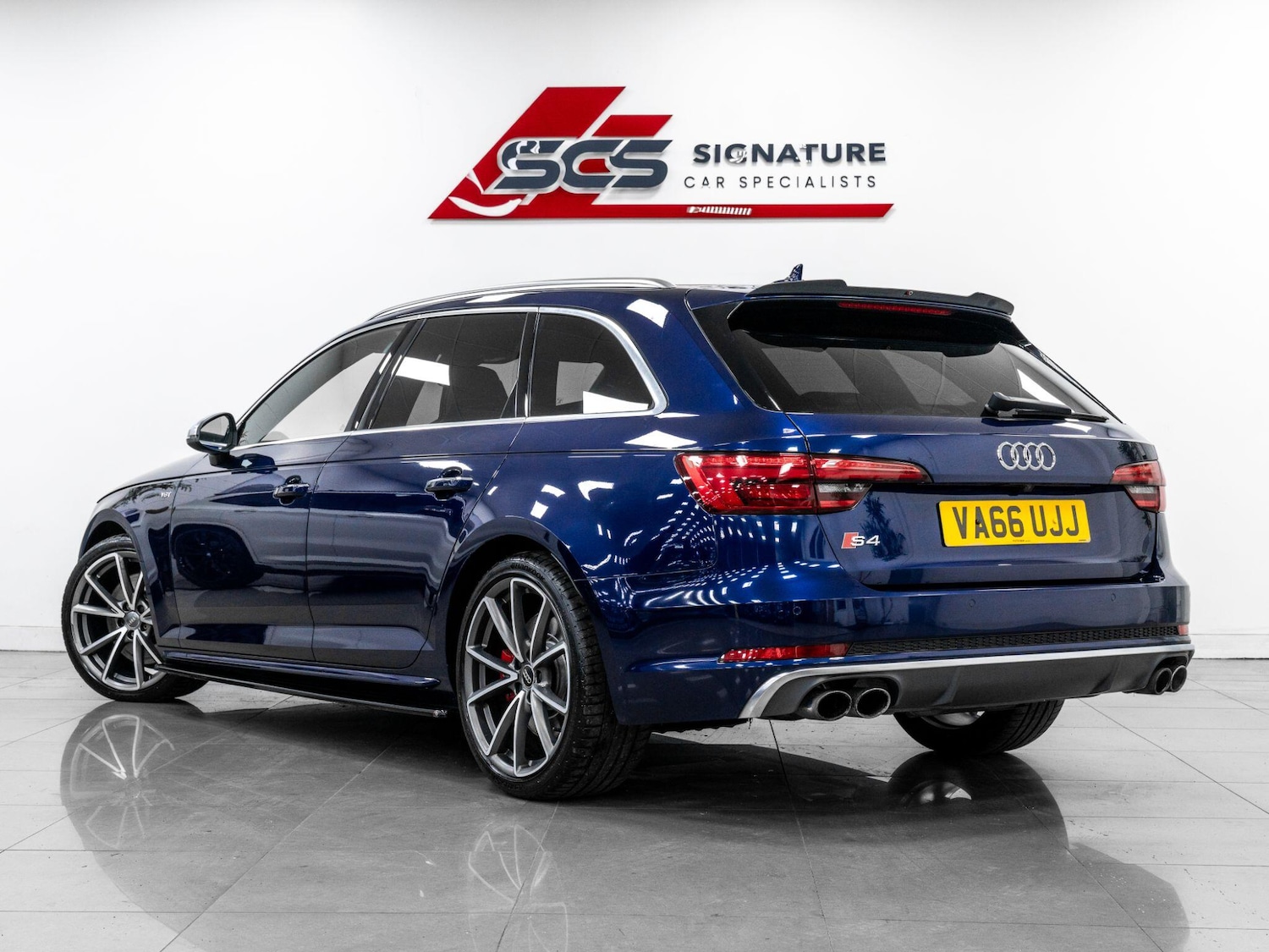 Used Audi A4 2017 for sale - 77052494: Photo 4