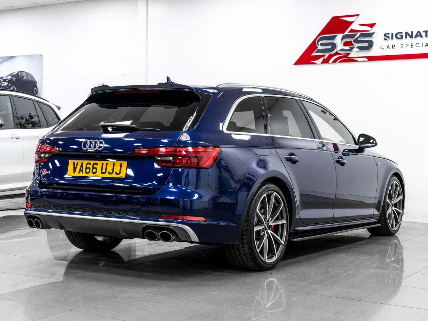 Used Audi A4 2017 for sale - 77052494: Photo 5