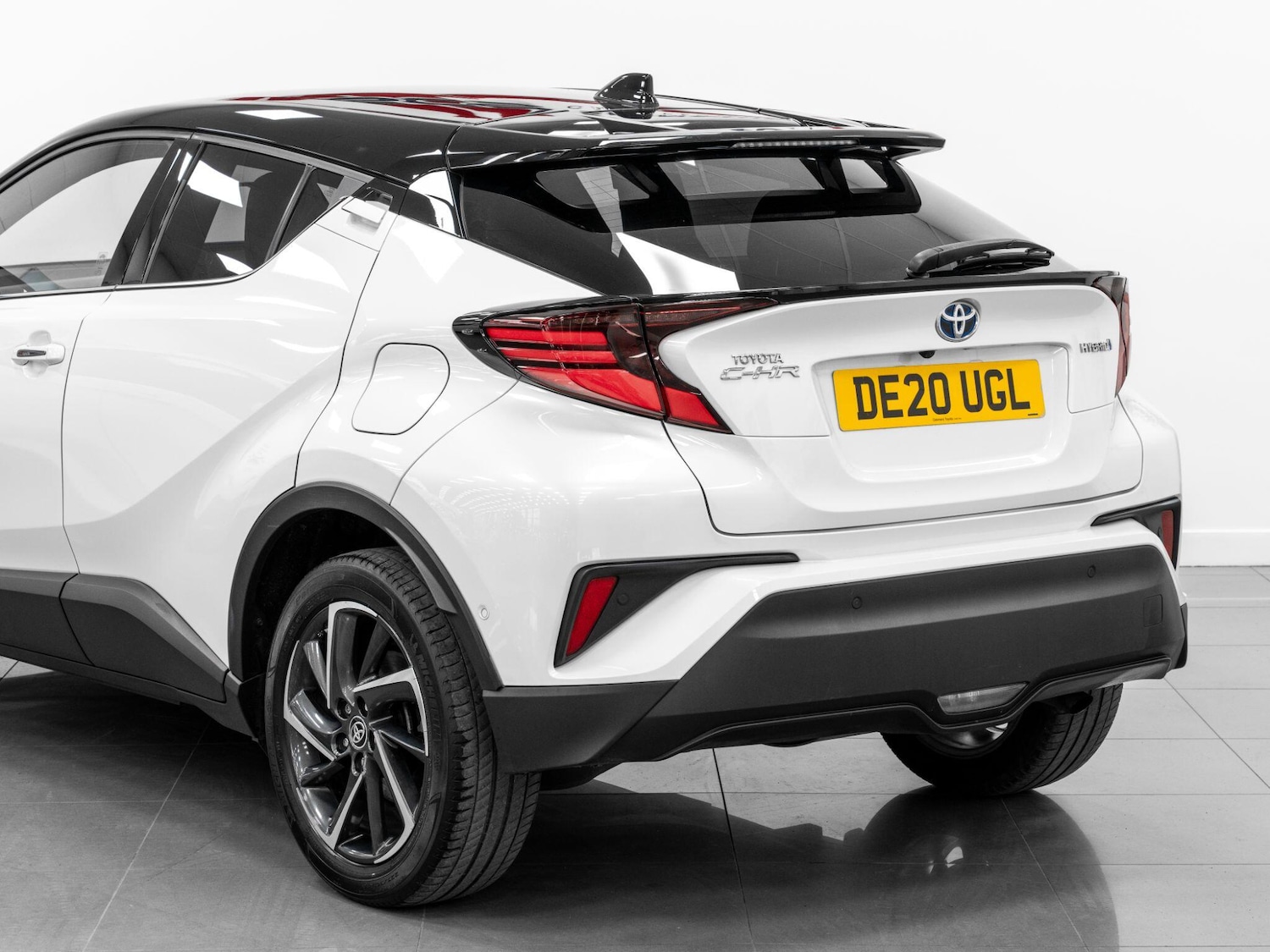 Used Toyota C-HR for sale - 77598786: Photo 11