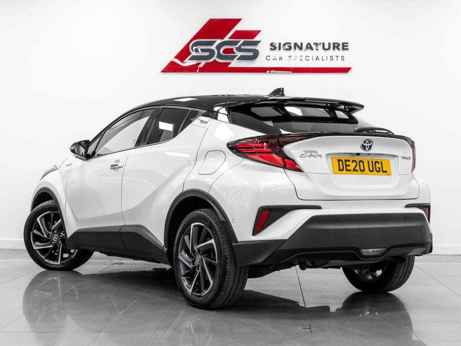 Used Toyota C-HR for sale - 77598786: Photo 4