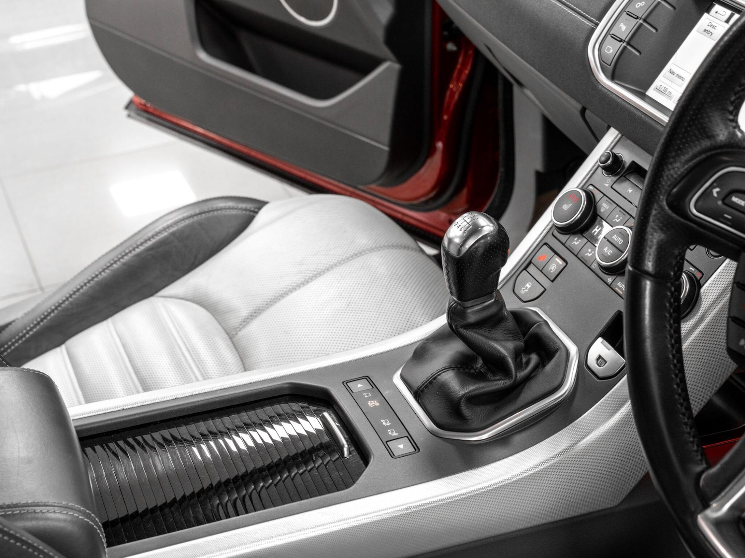 Used Land Rover Range Rover Evoque 2016 for sale - 77016728: Photo 40