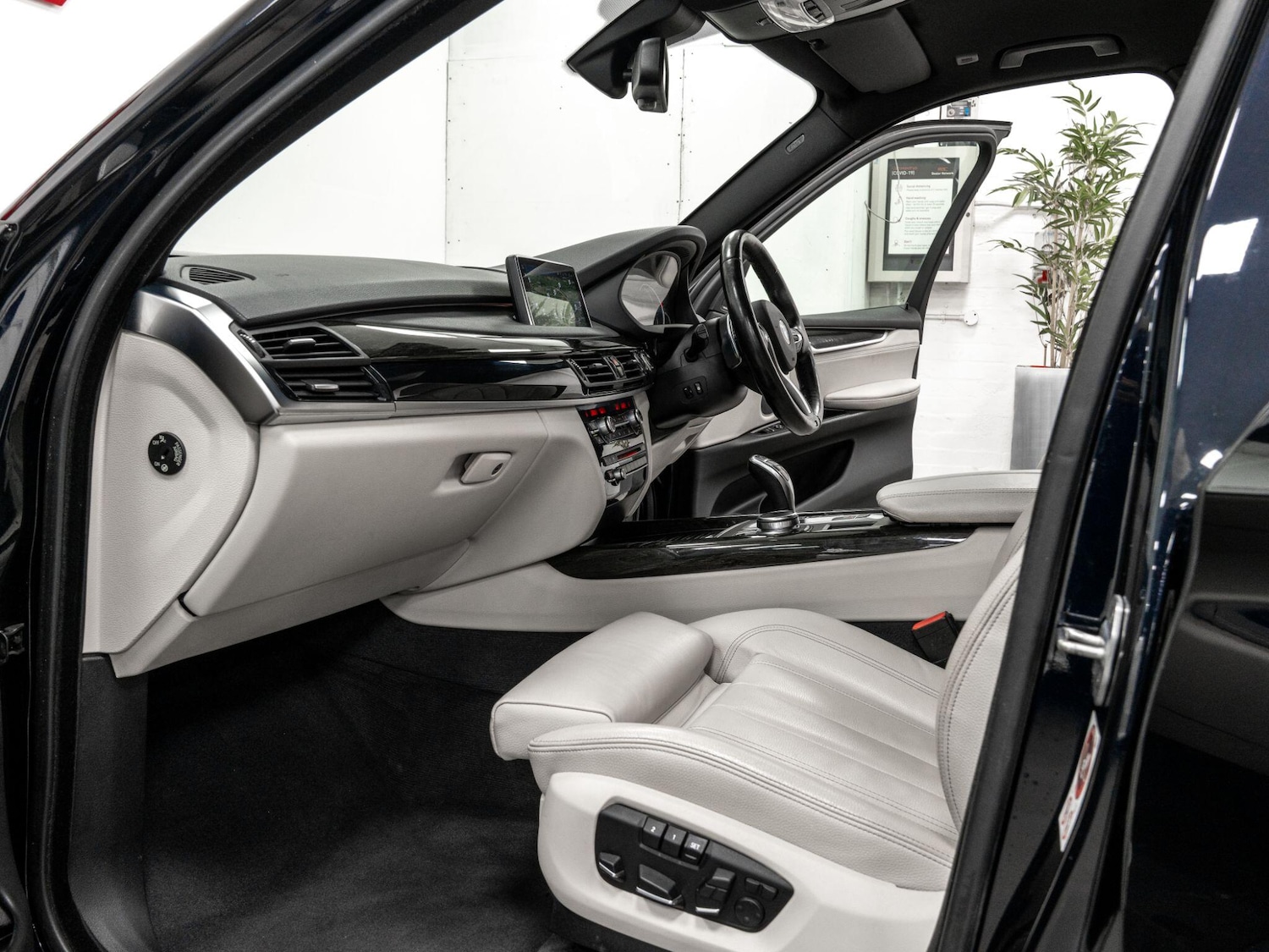 Used BMW X5 2017 for sale - 76913186: Photo 15